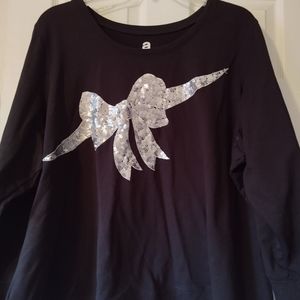 Avenue Sequined Bow Sweatshirt. Size 26/28